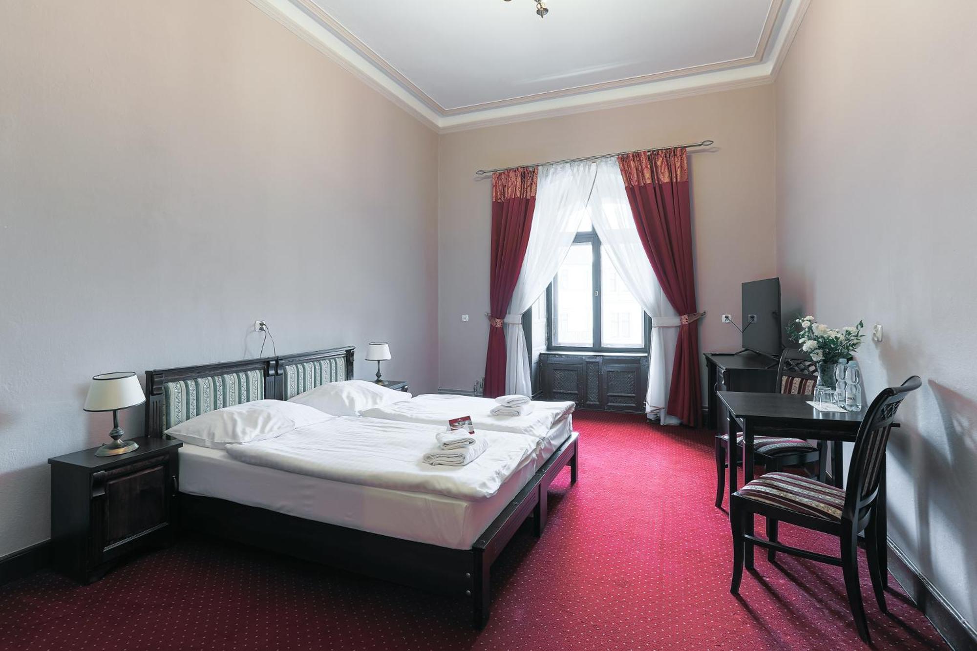 Moszna Zamek Hotel Екстериор снимка
